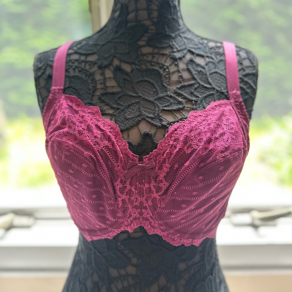 Chantelle bra 32G NWOT